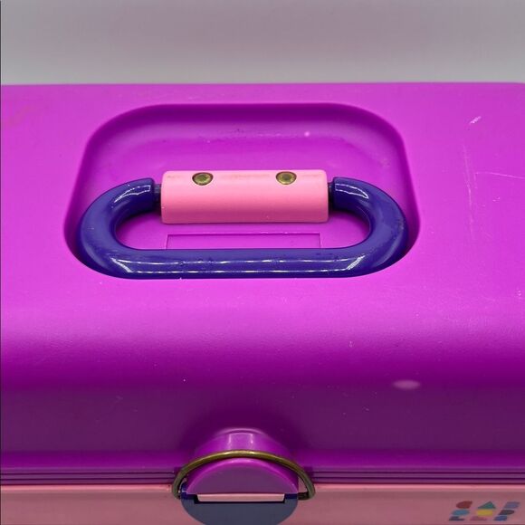 CABOODLES Vintage Purple and Pink Makeup Case - Picture 3 of 8